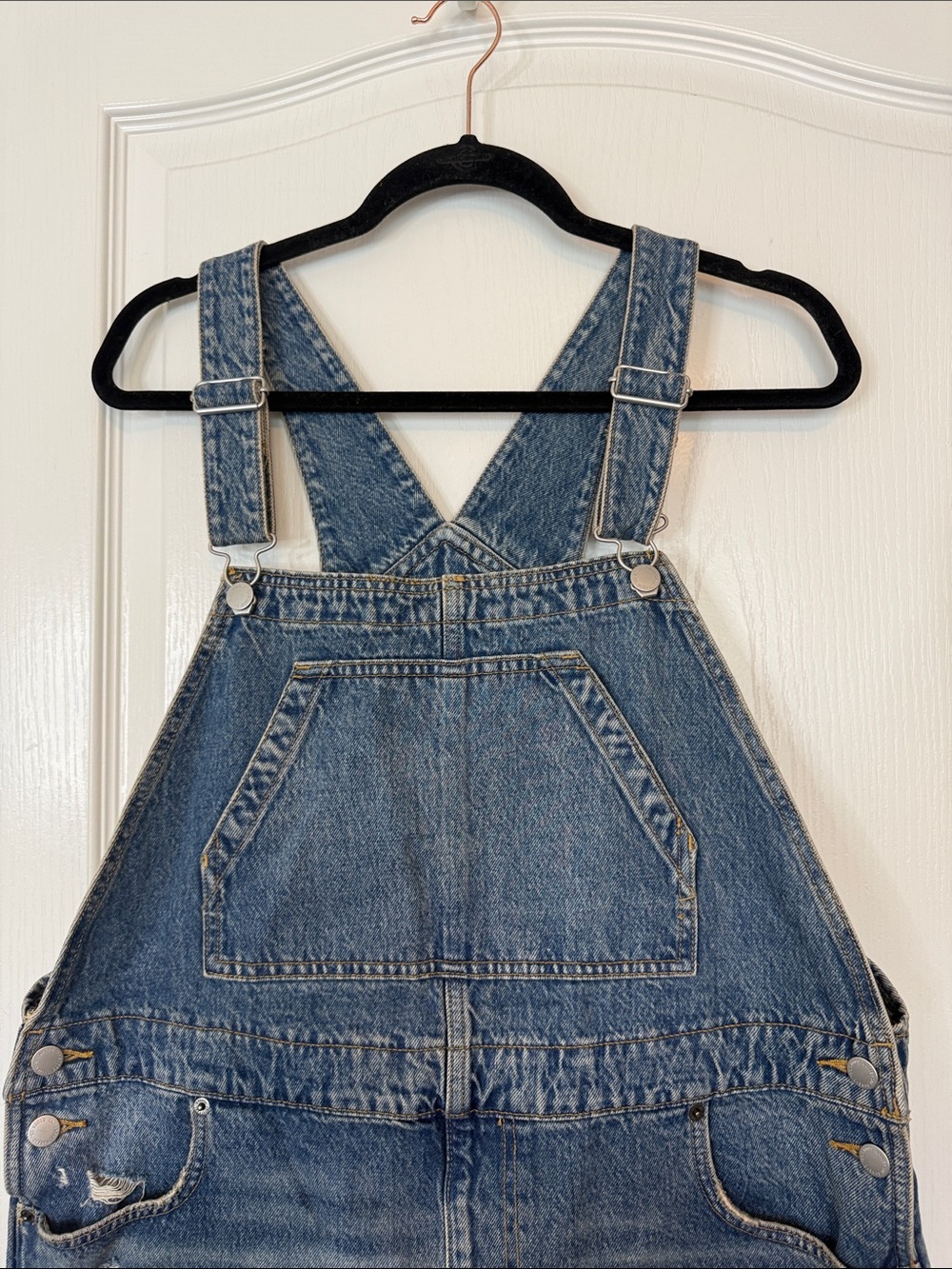 Universal Thread Denim Shortalls Distressed Large - Picture 3 of 13